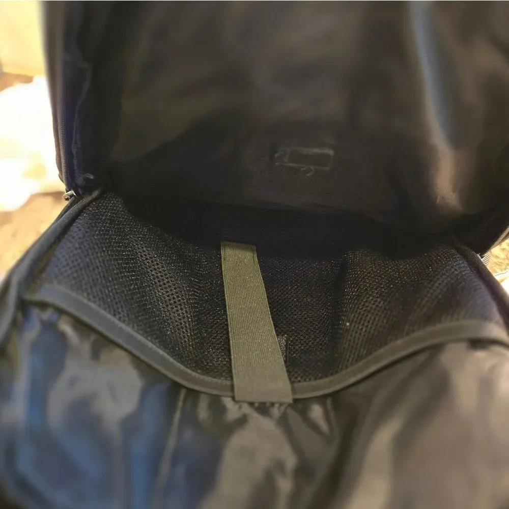 Targus Black and Purple Backpack With Laptop Compartment